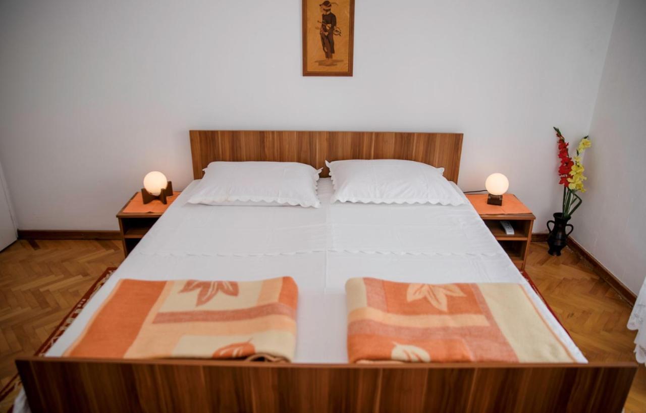 Rooms Dragica Palit Bagian luar foto