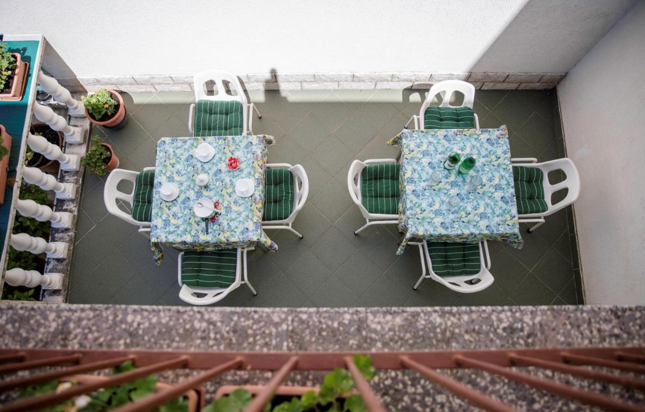 Rooms Dragica Palit Bagian luar foto